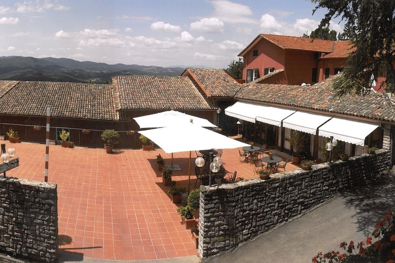 village_hotel_relais_villa_colle_1_2026